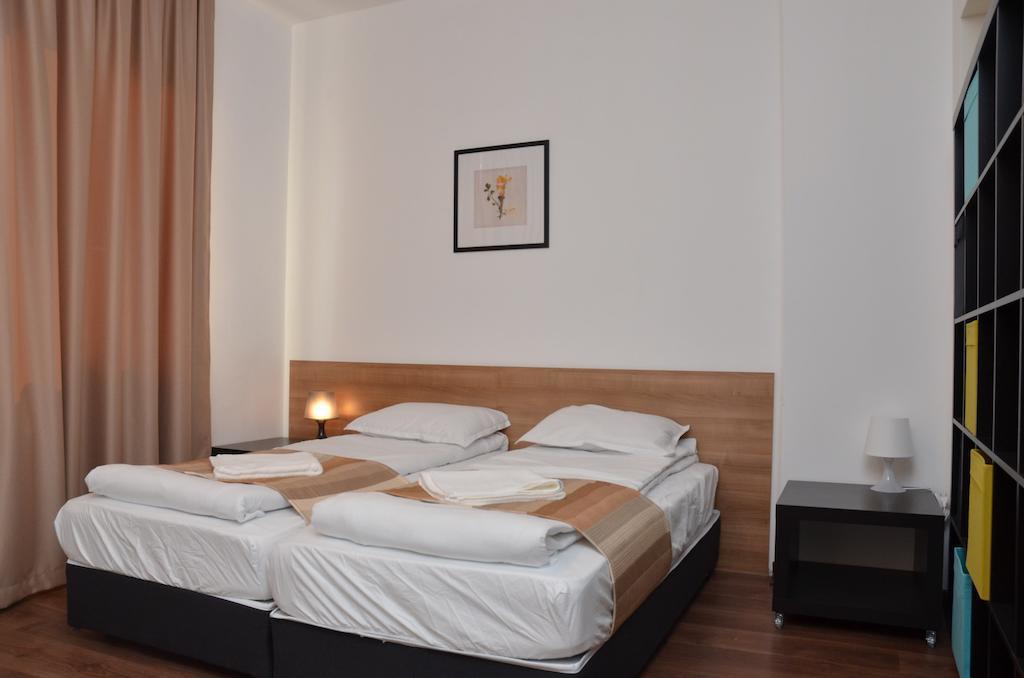 Lion Guest House Weliko Tarnowo Zimmer foto